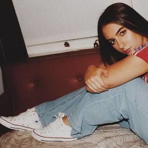 Meet your Posher, Ally